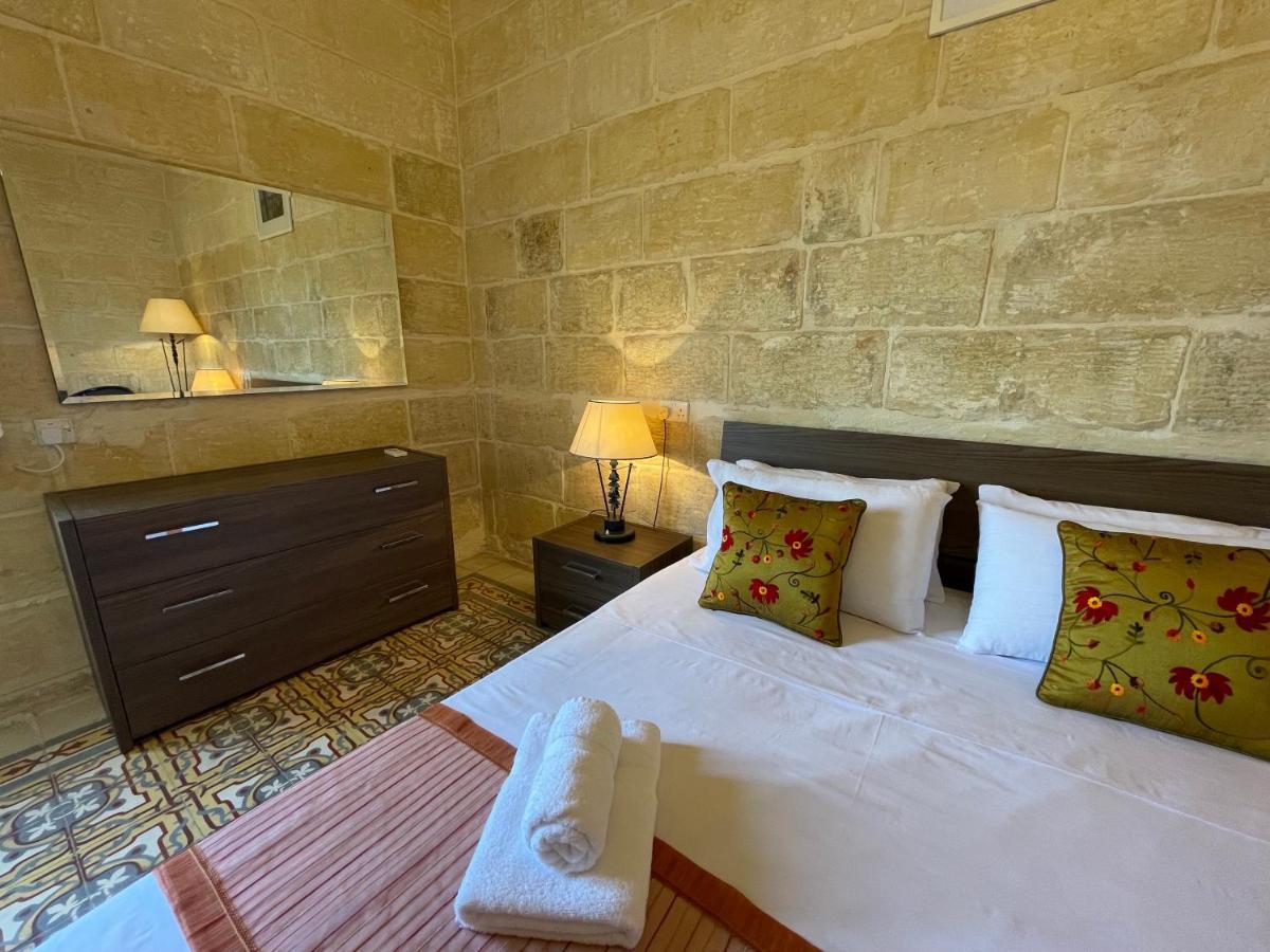 Hotel Penelope Townhouse Ghajn il-Kbira  Exteriér fotografie
