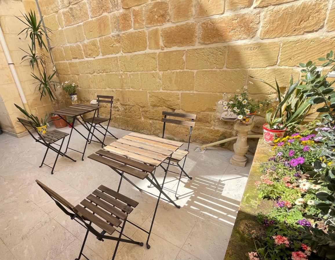 Hotel Penelope Townhouse Ghajn il-Kbira  Exteriér fotografie